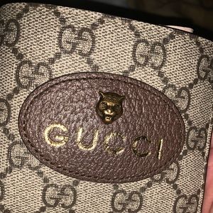 Gucci wallet